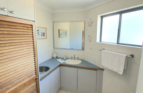 Scarborough Beach Front Resort - Shell Four - Hervey Bay Accommodation 3
