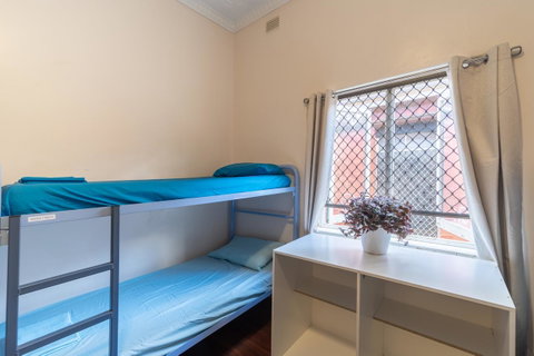 MyOZexp Aberdeen Lodge - Hervey Bay Accommodation 1