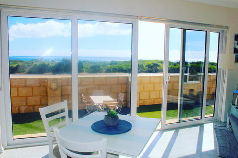 Ocean Reef Vista - Hervey Bay Accommodation 4