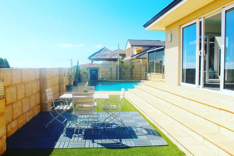 Ocean Reef Vista - Hervey Bay Accommodation 1