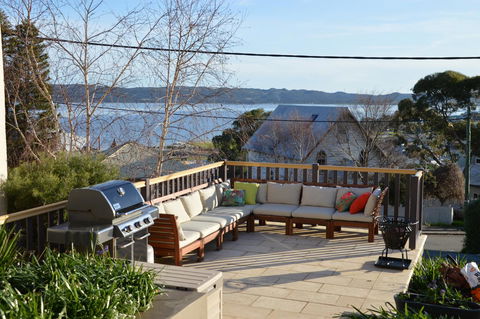 Rowley House - Hervey Bay Accommodation 0