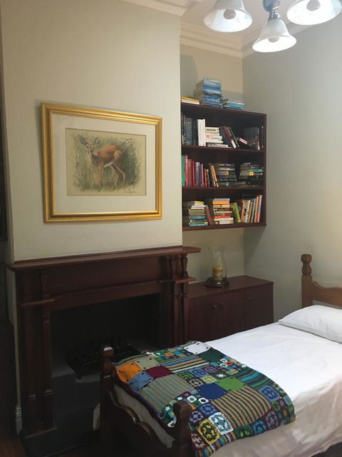 Rowley House - Hervey Bay Accommodation 10