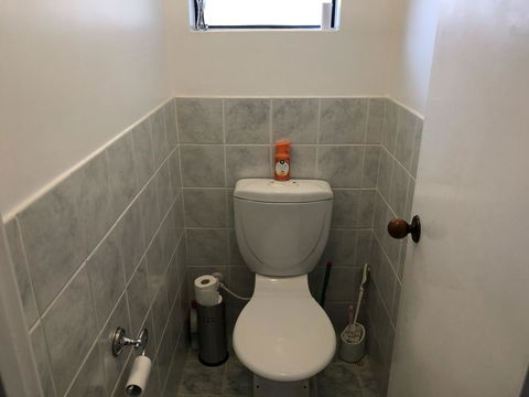 Charming Quiet Lodge-2 Minutes Walk To Shopping Complex - Tourism Hervey Bay 14