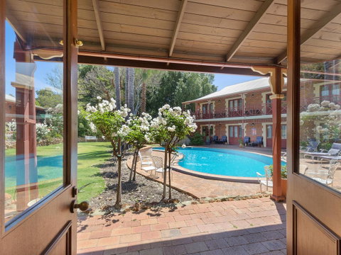 Heritage Country Motel - Hervey Bay Accommodation 4