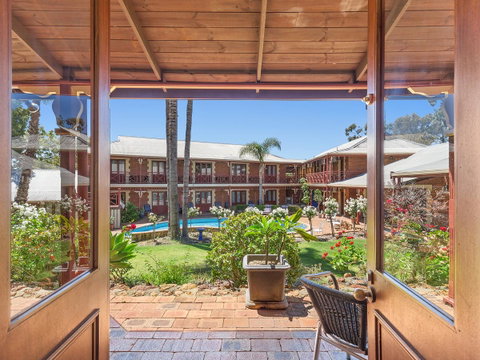 Heritage Country Motel - Hervey Bay Accommodation 6