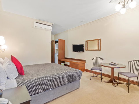 Heritage Country Motel - Hervey Bay Accommodation 9