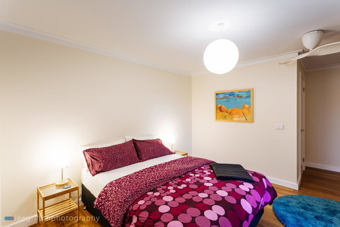 Stablebase - Hervey Bay Accommodation 11