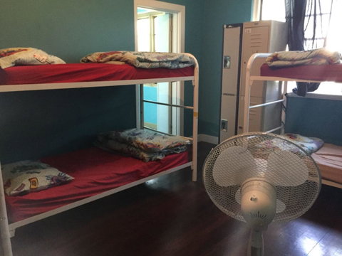 Perth Central Backpackers - Hervey Bay Accommodation 36