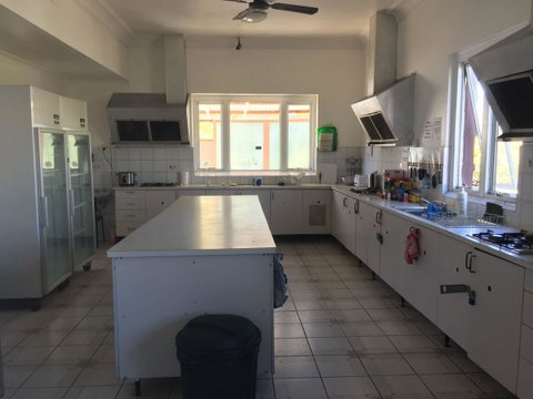 Perth Central Backpackers - Hervey Bay Accommodation 31