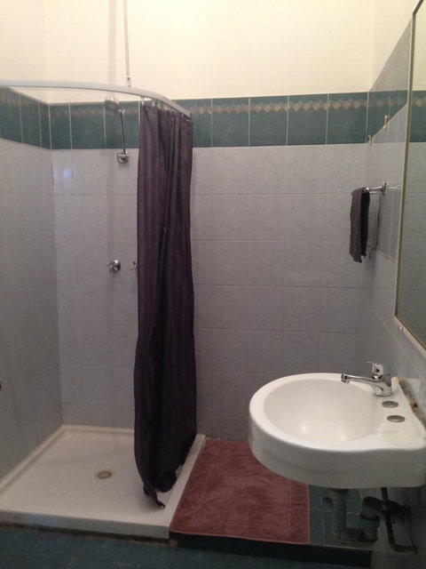 Perth Central Backpackers - Hervey Bay Accommodation 35