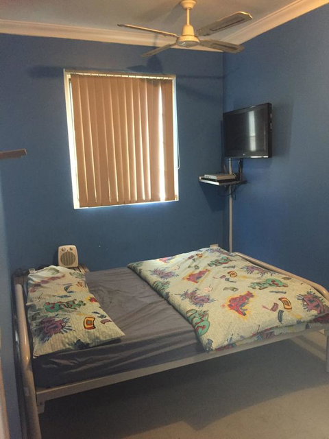Perth Central Backpackers - Hervey Bay Accommodation 34