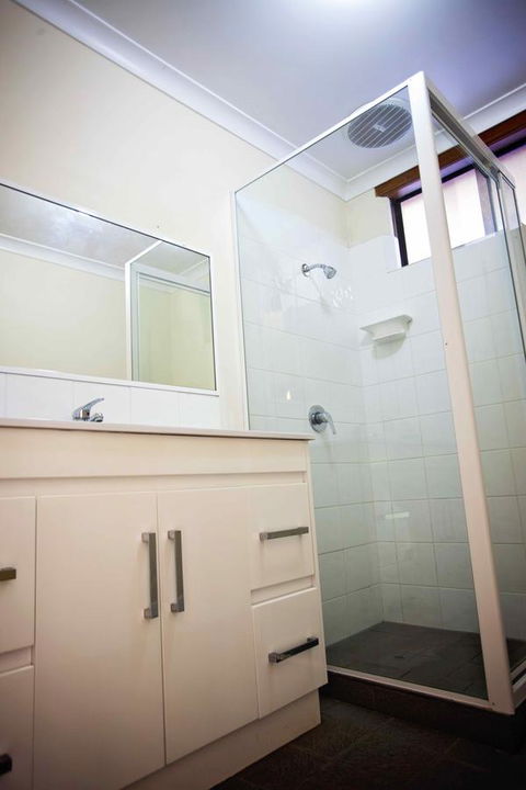 Hopetoun Motel & Chalet Village - Hervey Bay Accommodation 43