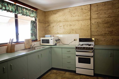 Hopetoun Motel & Chalet Village - Hervey Bay Accommodation 42