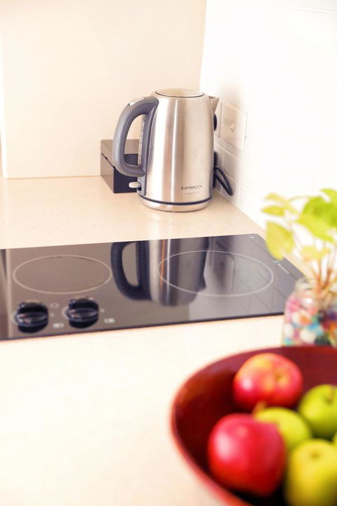 Bunbury Hotel Koombana Bay - Hervey Bay Accommodation 8