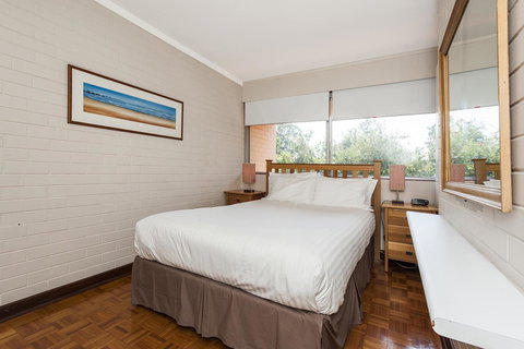 Rosalie 35 - Tourism Hervey Bay 16