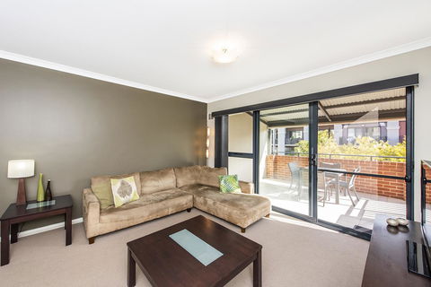 Subiaco Emporium Apartment - Hervey Bay Accommodation 13