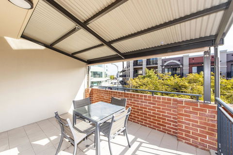 Subiaco Emporium Apartment - Hervey Bay Accommodation 9