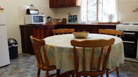 Woodlands Of Balingup Bush Cottages - Tourism Hervey Bay 0