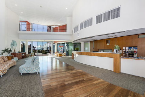 A 406 FANTASTIC OCEAN BEACH And MARINA VIEW APT - MANDURAH - Tourism Hervey Bay 6