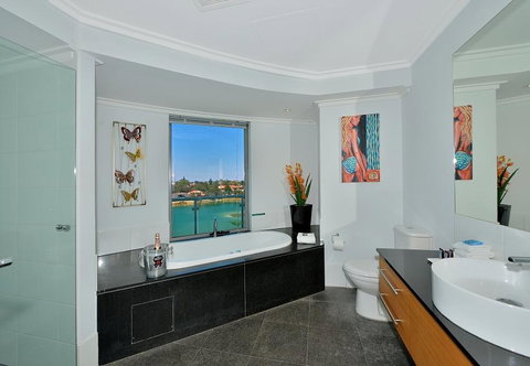A 406 FANTASTIC OCEAN BEACH And MARINA VIEW APT - MANDURAH - Tourism Hervey Bay 30