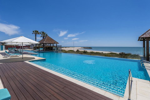 A 406 FANTASTIC OCEAN BEACH And MARINA VIEW APT - MANDURAH - Tourism Hervey Bay 1