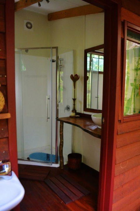 Black Cockatoo Lodge - Hervey Bay Accommodation 39