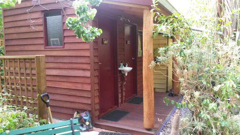 Black Cockatoo Lodge - Hervey Bay Accommodation 38