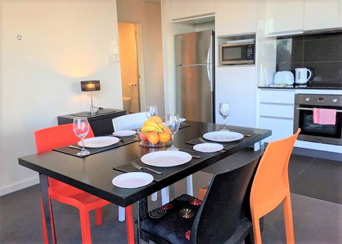 Scene Apartment 11 - Hervey Bay Accommodation 2