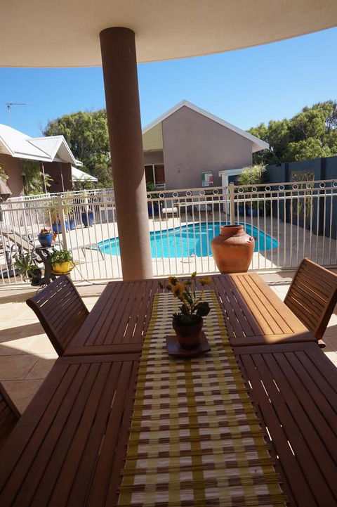 Gecko Lodge Kalbarri - Tourism Hervey Bay 22