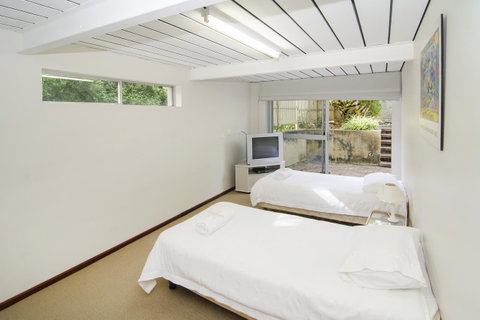Seahaven - Hervey Bay Accommodation 14
