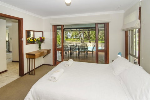 Seahaven - Hervey Bay Accommodation 15