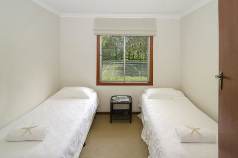 Seahaven - Hervey Bay Accommodation 6