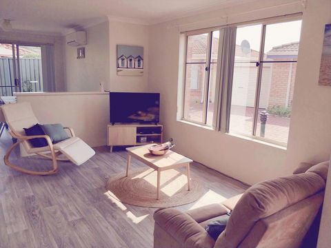Sea-Esta - Hervey Bay Accommodation 6