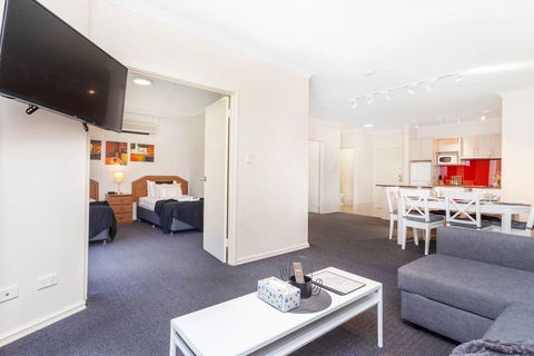 405 Perth City Escape - Tourism Hervey Bay 37