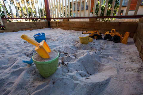 Beadon Bay Hotel - Hervey Bay Accommodation 19