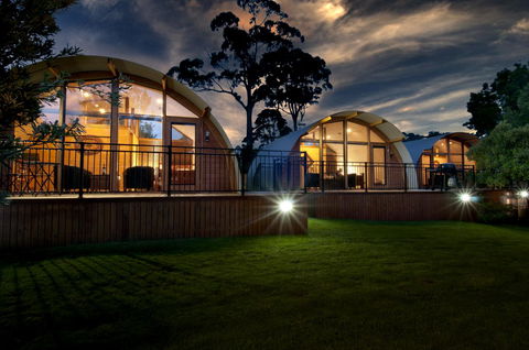 43 Degrees Bruny Island - Hervey Bay Accommodation 0