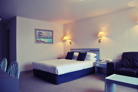 Comfort Inn Devonport - Hervey Bay Accommodation 0