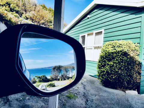 BINALONG BEACH COTTAGE Beachfront At Bay Of Fires Next To Restaurant - Hervey Bay Accommodation 9