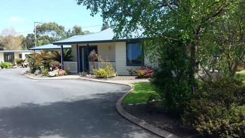 Strahan Retreat Holiday Park - Hervey Bay Accommodation 40