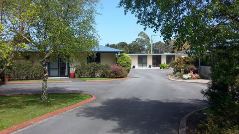 Strahan Retreat Holiday Park - Hervey Bay Accommodation 27