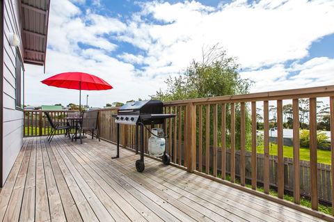 Bircoo Cottage Beach And Golf Getaway - Hervey Bay Accommodation 10