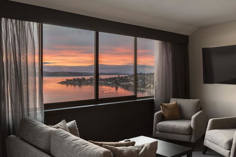 Wrest Point - Hervey Bay Accommodation 7