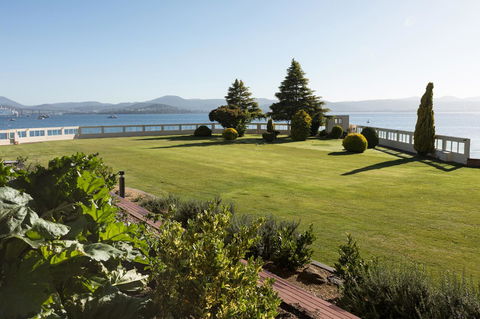 Wrest Point - Hervey Bay Accommodation 17