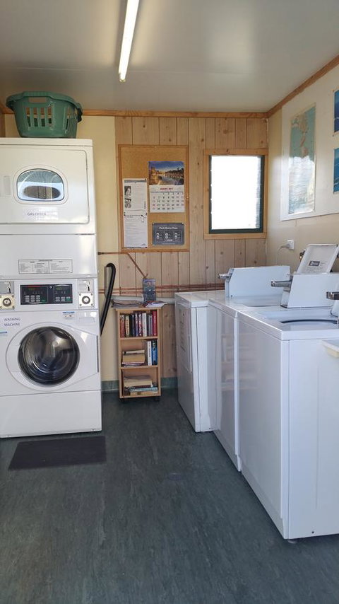 Bicheno Cabin Park - Hervey Bay Accommodation 39