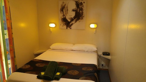 Bicheno Cabin Park - Hervey Bay Accommodation 1