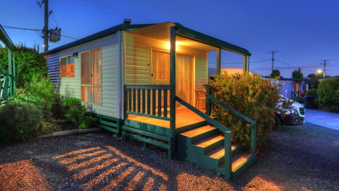 Bicheno Cabin Park - Hervey Bay Accommodation 4