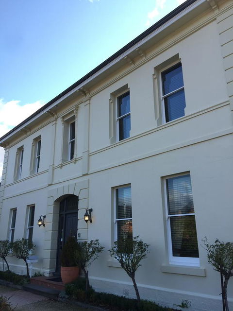 Clydesdale Manor - Hervey Bay Accommodation 0