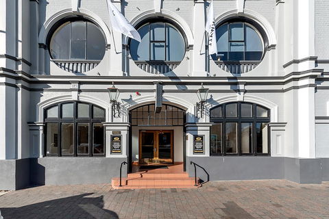 The Cornwall Boutique Hotel - Tourism Hervey Bay 26