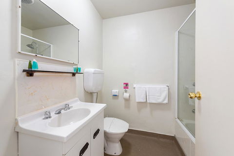 The Cornwall Boutique Hotel - Tourism Hervey Bay 13