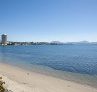 Sandy Bay Waterfront Home - Tourism Hervey Bay